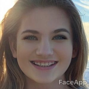 Meet your Posher, Alexandria